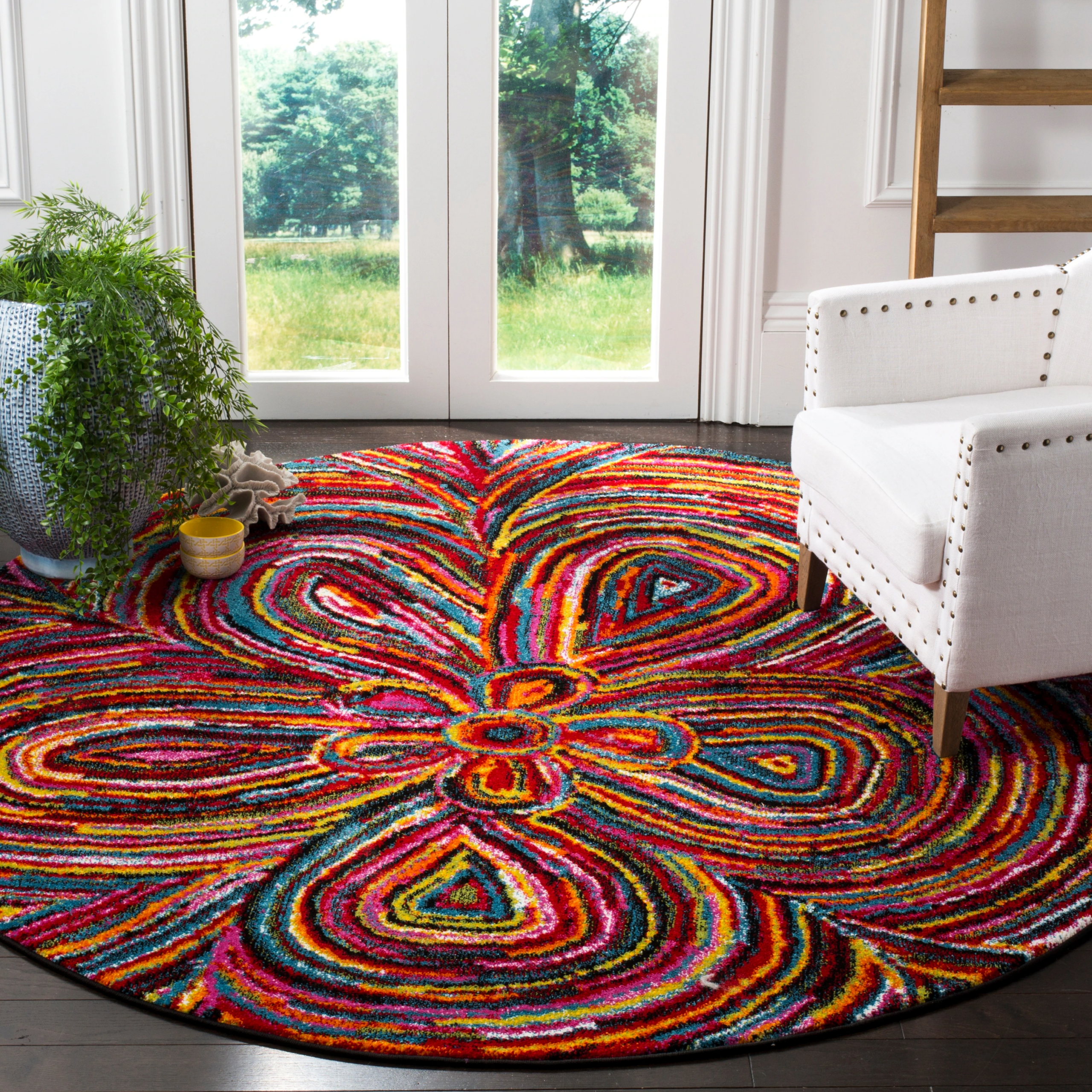 Abstract Polypropylene Area Rug with Machine-Made Construction
