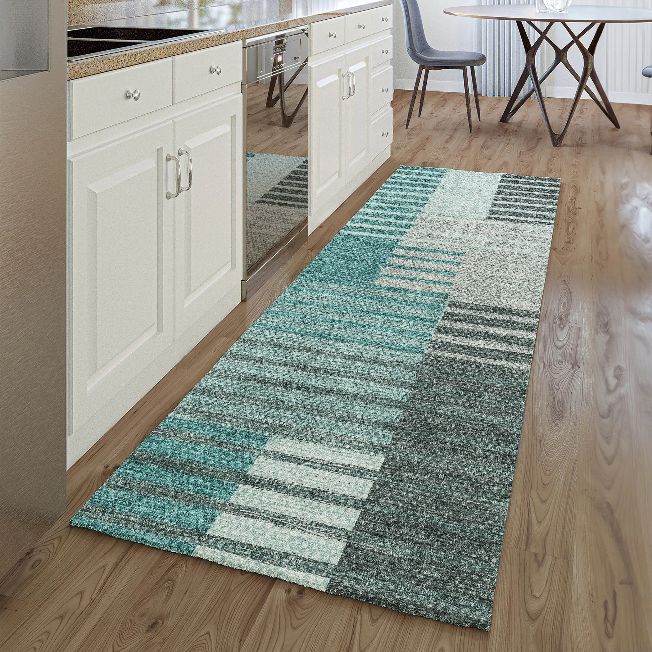 Washable Microfiber Area Rug with Geometric Stripe Pattern